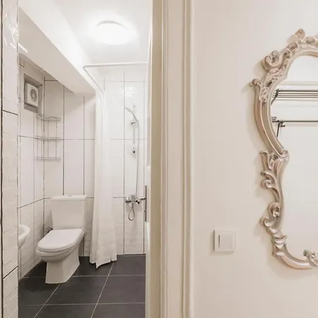 Apartment Beautiful 1 Bedroom Apt 400 Meter Taksim Square Istanbul