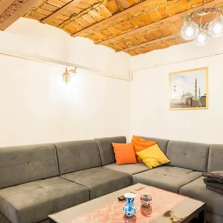 Beautiful 1 Bedroom Apt 400 Meter Taksim Square Istanbul