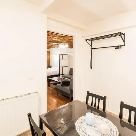 Beautiful 1 Bedroom Apt 400 Meter Taksim Square Istanbul
